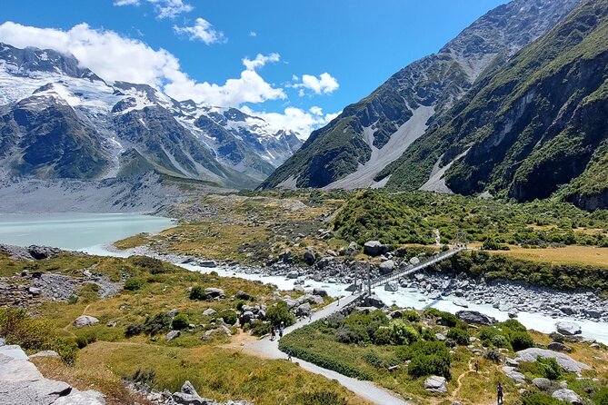 4 Day Tour to Milford Sound, Mount Cook & More from Queenstown - Price and value: what you’re paying for at $2,203.04 per person