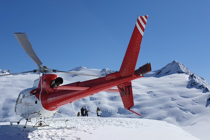 50-Minute Glacier Explorer & Earnslaw Burn Flight, Queenstown - From Queenstown to Mt Aspiring in 50 Minutes