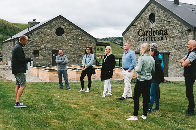 6 Hour's - Queenstown's Helicopter Gin Tour - Mountaintop Limited Gin: the helicopter flight that sets the pace