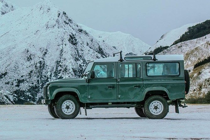 AuthenticAs Discover Queenstown - Professional Photography & Exclusive 4WD Tour - Lake Hayes: Mountain Views Without the Time Sink