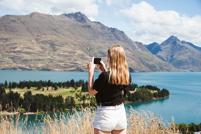 Best of Queenstown Guided Tour with Wine Tasting & Boat Cruise - A half-day loop that hits Queenstown Hill, Arrowtown, Gibbston, and the lake