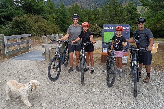 Bike the Wanaka and Hawea Trails - Navigation and Pace: Self-Guided Freedom With Real-Life Attention