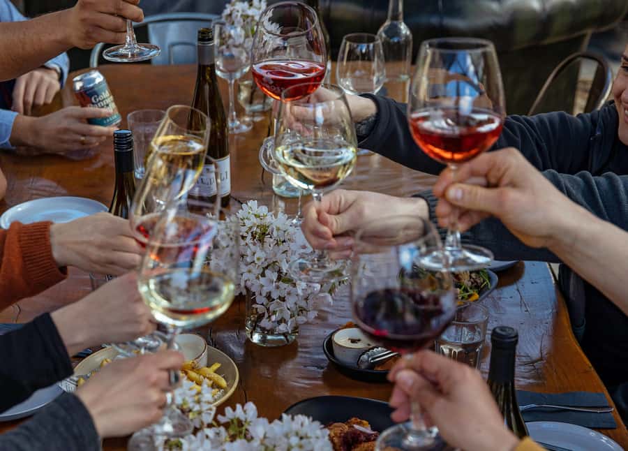 Boutique Winery Half-Day Tour & Vineyard Platter-Style Lunch - Four Boutique Vineyards: The Tasting Flow That Keeps You Interested