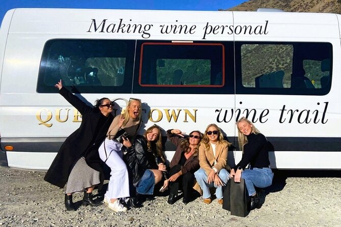 Central Otago Wine Tour Small Group, Expert Guide & Scenic Views - Key highlights at a glance
