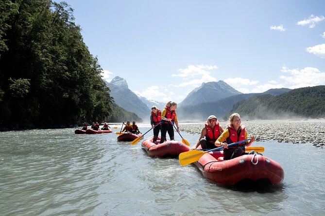 Dart River Canoe and Jet Boat Experience from Queenstown - Picnic lunch: fuel in the wild, not a rushed stop