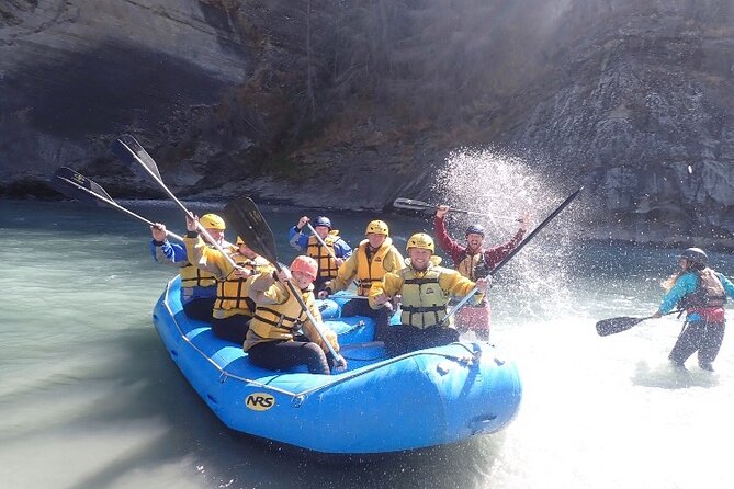 Family Adventures Rafting and Sightseeing Trip in Queenstown - Snacks, Photos, and That End-of-Trip Feeling