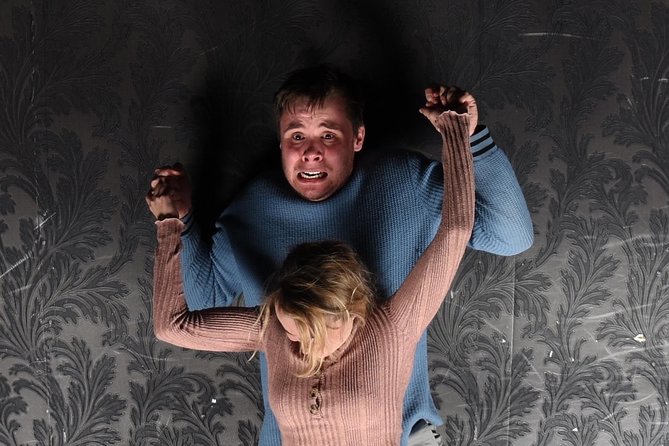 Fear Factory Queenstown - The Chicken-Out Moment and the Laugh-Through-Fear Style