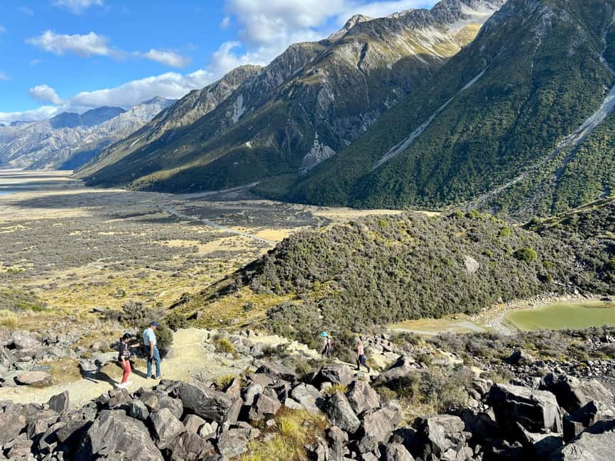 From Queenstown: Mt Cook & Tasman Glacier Viewpoint Day Tour - Cromwell fruit-and-wine country: a nice contrast break
