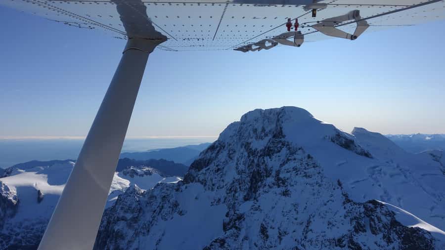 From Queenstown: Scenic Flight to Milford Sound - Window Seats and Pilot Commentary: How the 80 Minutes Work