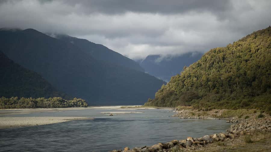 From Queenstown: Scenic One-Way Tour to Franz Josef - Who This Tour Fits Best (and Who Might Want to Skip It)