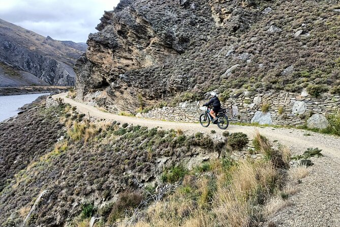 From Wanaka Bike the Lake Dunstan Trail with Shuttle Return - Hugo Bridge and the 450m Clip-Ons: The Stops That Make This Trail Famous