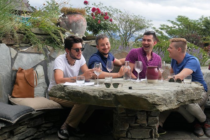Gibbston Half-Day Private Wine Tour with Hotel Pickup - Up to 20 Wines: How to Taste Without Getting Lost