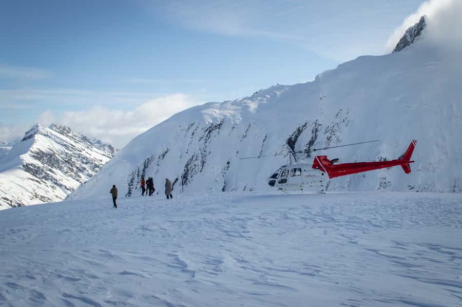 Glacier Explorer & Earnslaw Burn Helicopter Flight - Mt Aspiring National Park: Ice Falls, Alpine Lakes, and Big Views