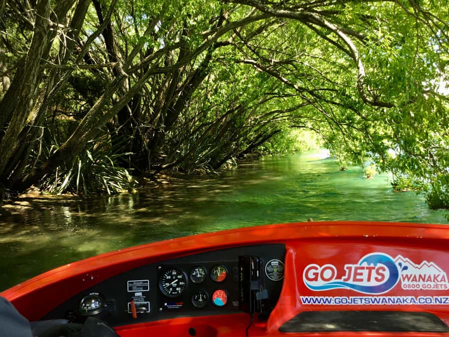 Go Jets Wanaka Clutha River Jet Boat Experience - Southern Alps views: how you get photos without turning this into a hike