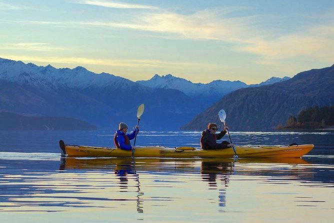 Half-Day Kayak Experience on the Mighty Clutha River from Wanaka - Stop 2: Wanaka back on land—jet-boat style energy reset