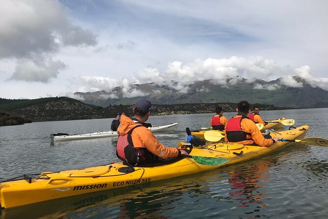 Half-Day Kayak Tour on Lake Wanaka - Stop 1 on Lake Wanaka: Shoreline Paddling and Real Local Stories