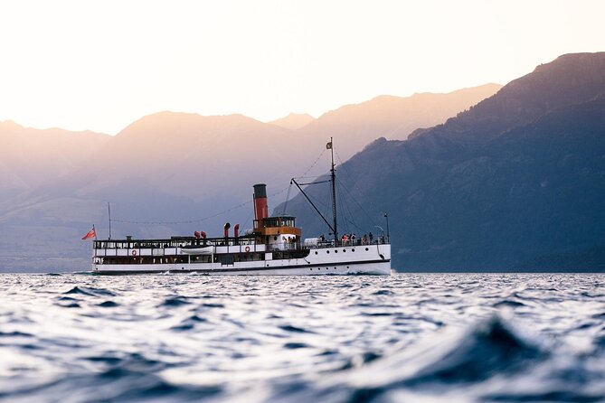 Half Day Walter Peak Horse Trek and Cruise from Queenstown - TSS Earnslaw and Lake Wakatipu: the cruise part that sets the mood