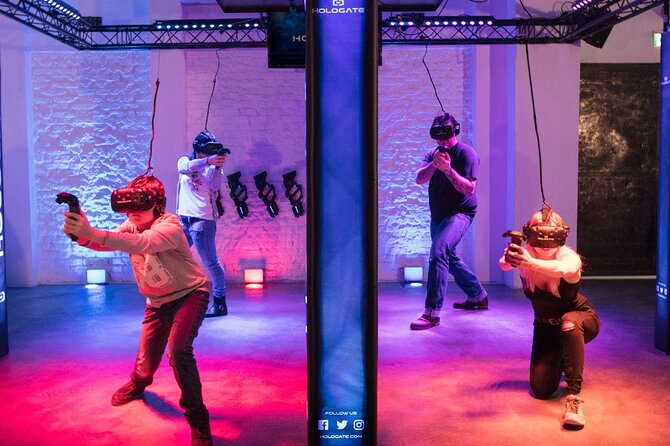 Hologate VR - Multiplayer Virtual Reality - Multiplayer play you can enjoy as a family or a friend group