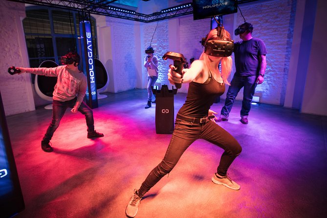 Hologate VR - Multiplayer Virtual Reality - Picking games with Thrillzone staff (how to get the best match for your group)