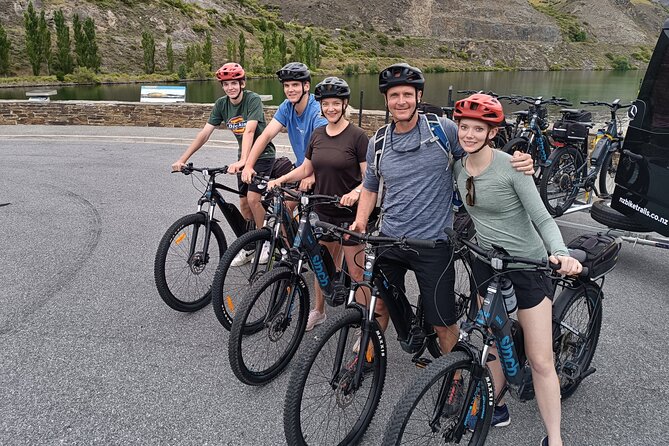 Lake Dunstan Cycleway Bike Rental With Return Luxury Shuttle - Price and value: why $93.09 can make sense here