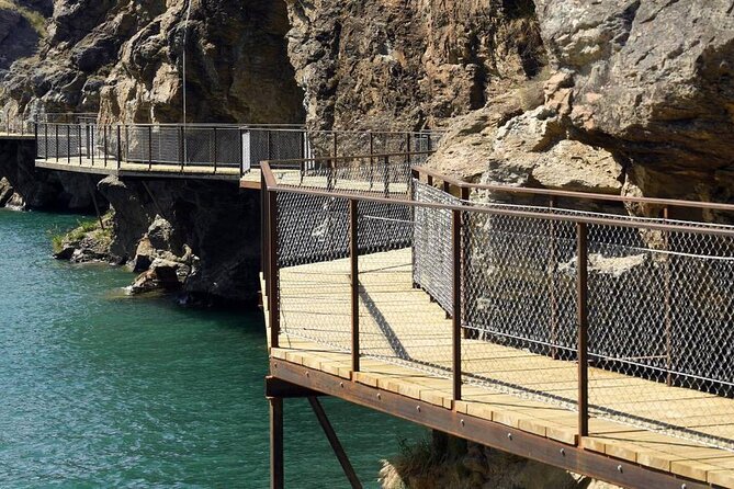 Lake Dunstan Cycleway with E-Bike hire and Shuttle service - Price and value: what $111.70 covers, and what it doesn’t