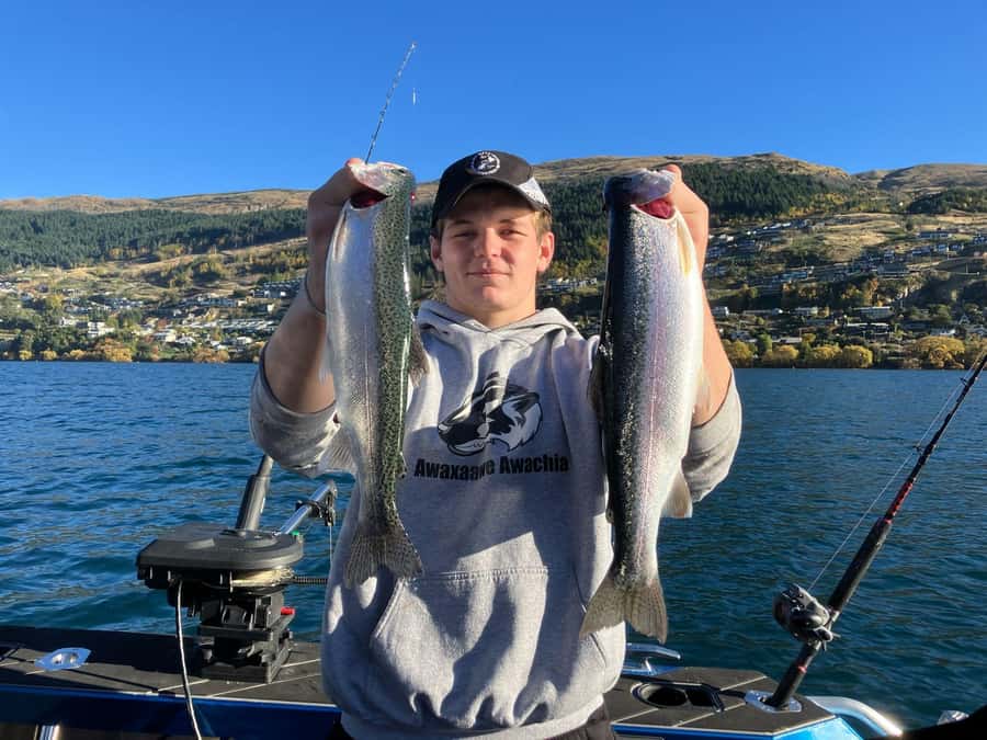 Lake Wakatipu: 3 Hour Fishing Adventure by Boat - Key points that make this trip worth your time