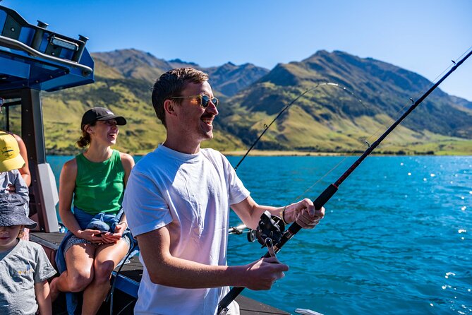Lake Wānaka: 3 hour Fishing Adventure by Boat - Roys Peak, Mount Aspiring, Treble Cone: fishing with views you can’t ignore