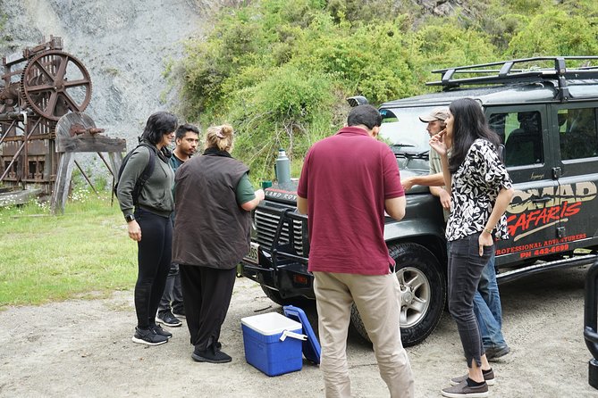 Macetown 4WD Adventure – Full Day Guided Tour from Queenstown - The 90-minute walk to the Homeward Bound Battery