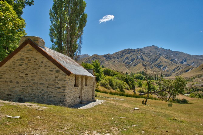 Macetown 4WD Adventure – Full Day Guided Tour from Queenstown - Arrowtown Village first: an easy start before the mining rough stuff