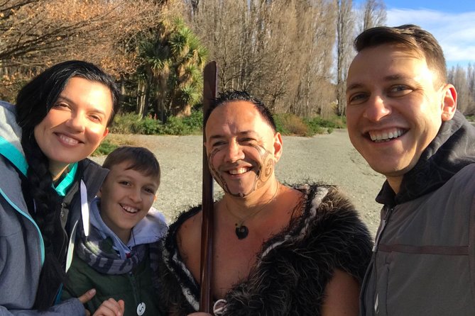 Māori Whakatau Welcome - Why a pōwhiri on Lake Wanaka is the best early-trip cultural move