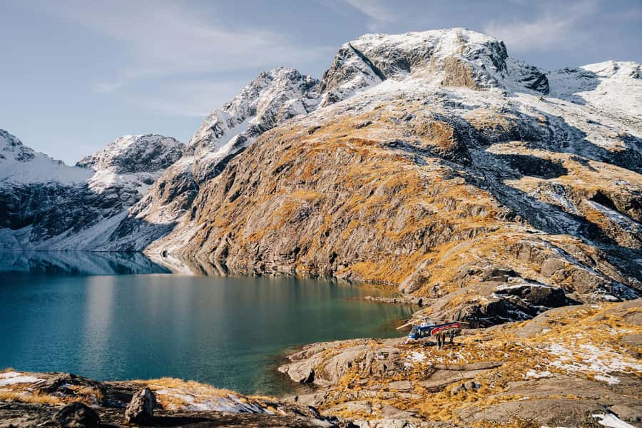 Milford Sound: 1.5-Hour Helicopter Tour with Two Landings - Viewpoint photo stops: how to use the extra sightseeing moments