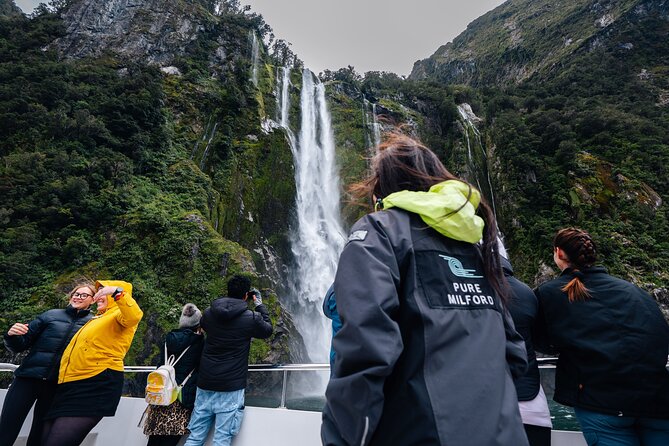 Milford Sound Coach and Cruise tour from Queenstown - Through Fiordland National Park to Milford Sound: storytelling + timing