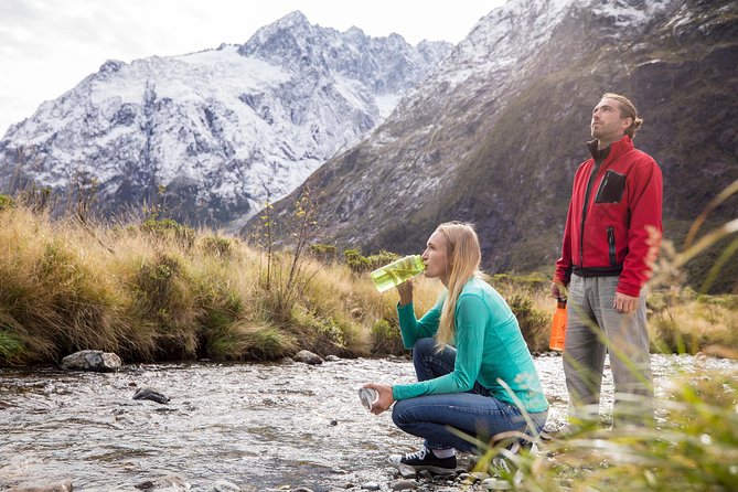 Milford Sound Coach and Cruise Tour from Queenstown with Flyback - Food on a Long Day: Lunch and Hot Drinks Matter More Than You Think