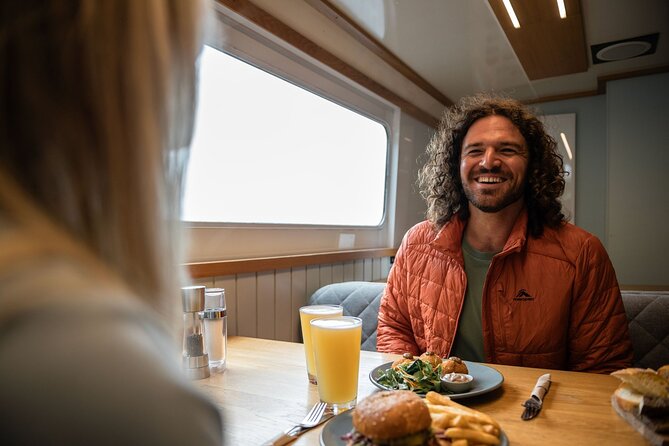 Milford Sound Cruise from Queenstown or Te Anau - Queenstown or Te Anau: which start point works best