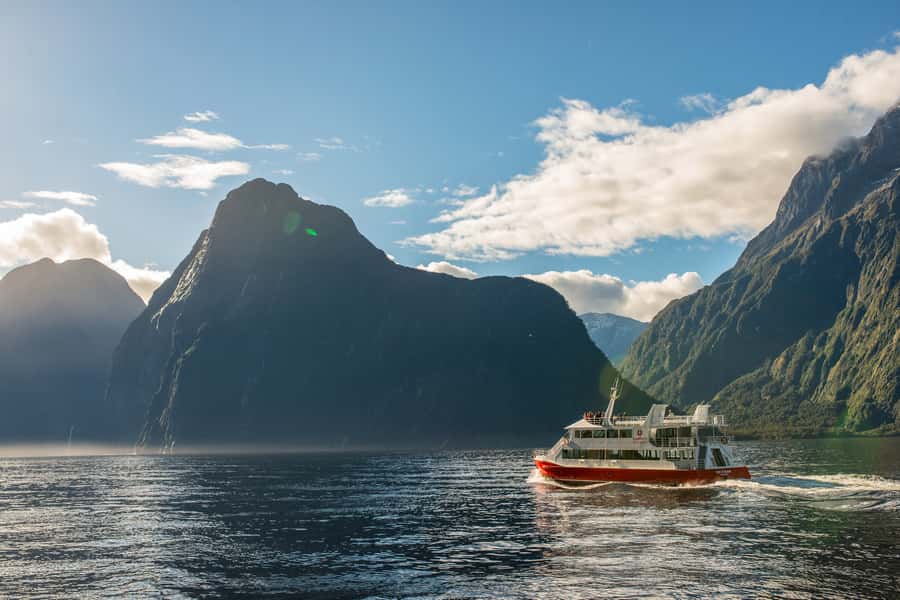 Milford Sound: Nature Cruise - Grand Views & Optional Lunch - The fiord icons you’ll spot: Stirling Falls, Bowen Falls, Mitre Peak