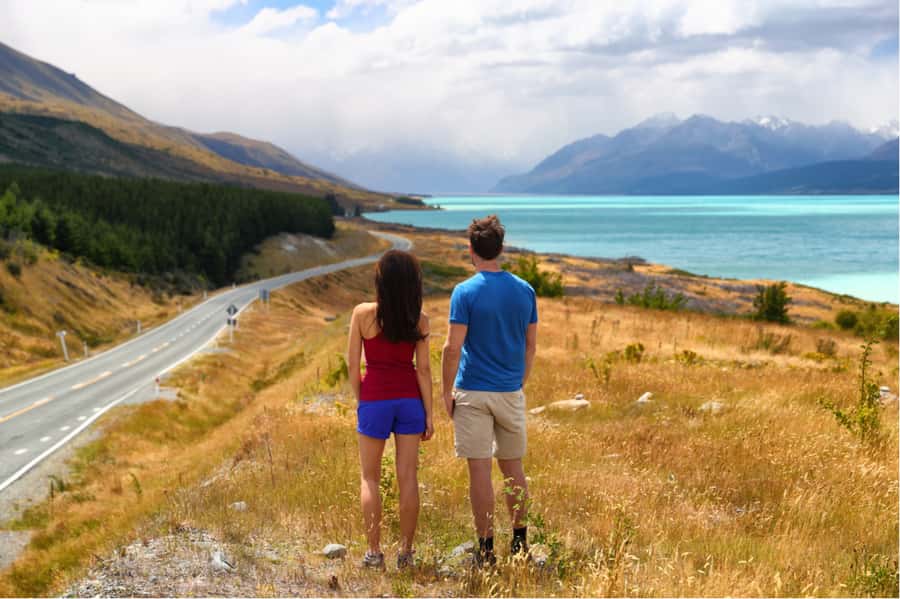Mount Cook Full-Day Tour: Queenstown to Christchurch - Aoraki/Mount Cook Village Time: Lunch, Walks, and Glacier Scale