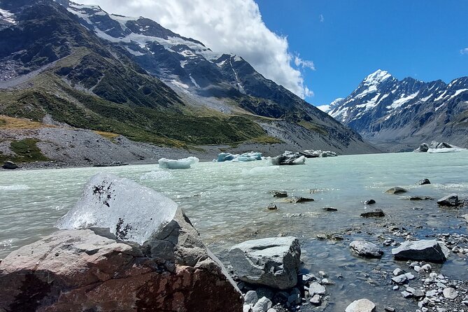 Mount Cook Tour: Finish at Queenstown, Christchurch or Dunedin - Mount Cook views plus a lake route, ending where you’re headed