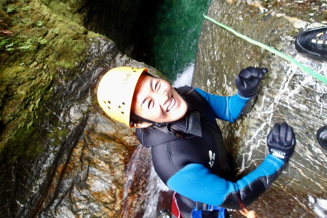 Mt Aspiring Full Day Canyon ex Queenstown or Wanaka - Guide-led safety and instructions: why small groups feel better in the canyon