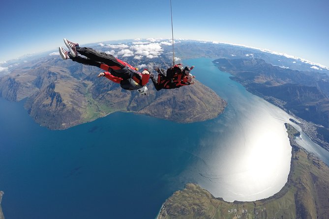 NZONE Skydive Queenstown - At the airstrip: check-in, jumpsuit, and the jumpmaster briefing