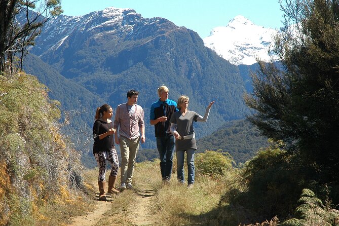 Paradise Valley Full Day Tour - Diamond Lake trail time: easy walking, or a tougher option