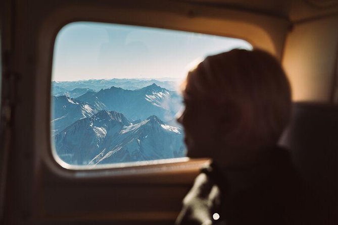 Premium Milford Sound Tour Including Cruise, Flight & Lunch - Mirror Lakes and Lake Gunn: quick photo breaks that don’t waste your time