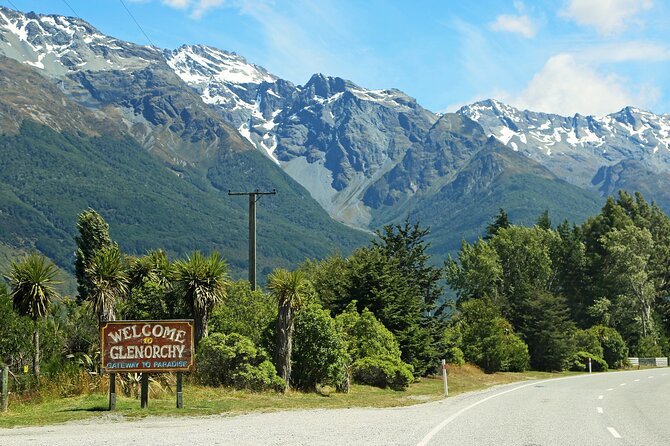 Private 3 Day Queenstown Glenorchy Wanaka and Tekapo - Day 3: Omarama, Clay Cliffs, Lake Pukaki and Lake Tekapo’s Church of the Good Shepherd