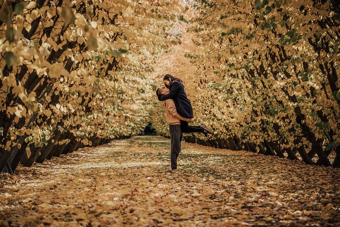Private Couples Photo Shoot in Queenstown - Meet Aiste’s Style: Comfort, Prompts, and Even Special Moments