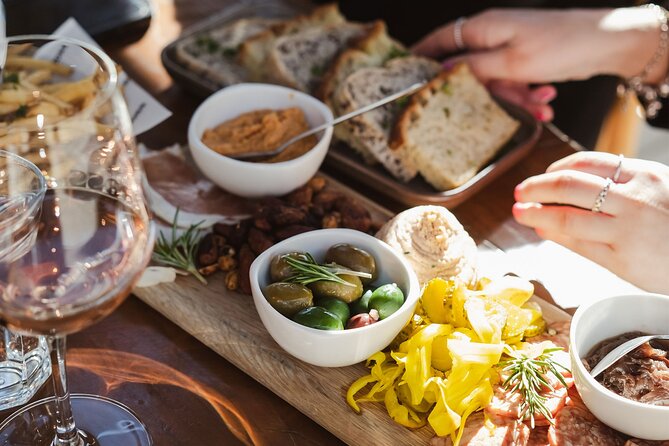 Queenstown: Afternoon Wine & Beer Tour with Platters - Stop 1 at GT Tasting Room in the historic Gibbston Tavern