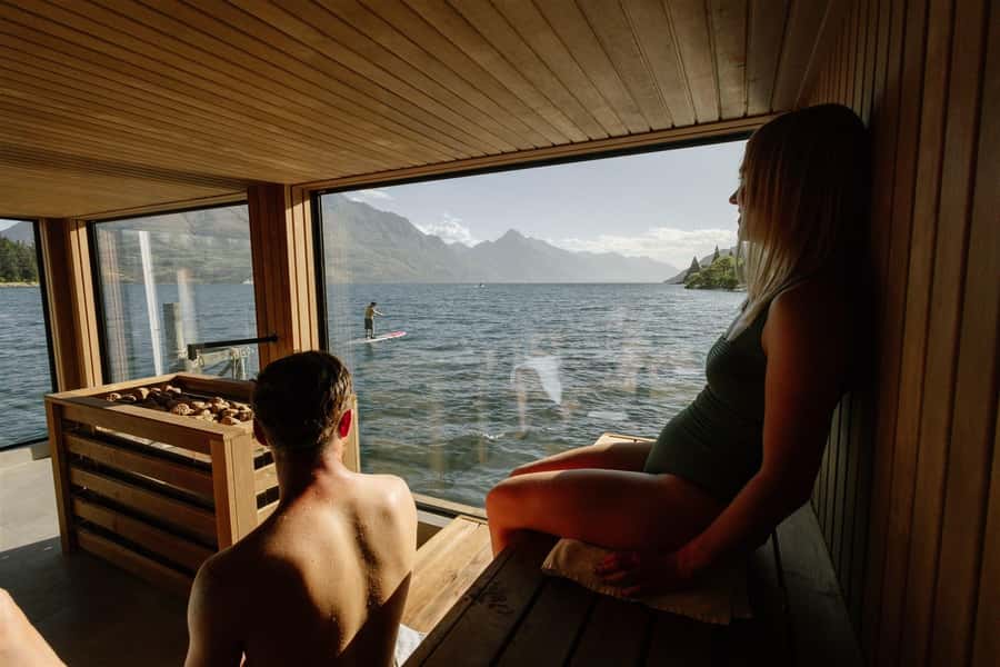 Queenstown: Floating Sauna Experience on Lake Whakatipu - Price and value: what you’re really paying for