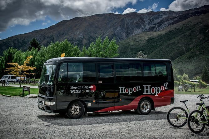 Queenstown Gin and Whiskey tours - Scenic stops and a relaxed pace: the Queenstown factor