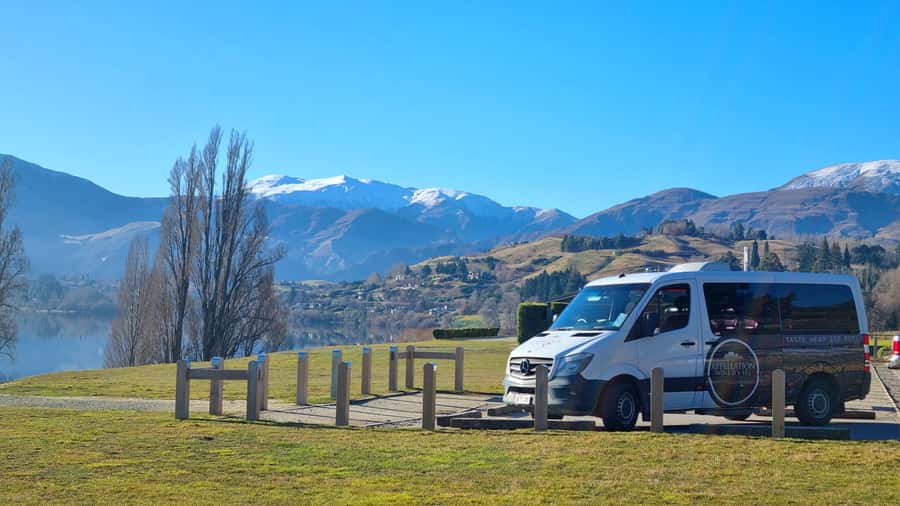 Queenstown: Highlights Tour with Wine Tasting - Bungy Bridge and the Kawarau River: where adrenaline became a tradition