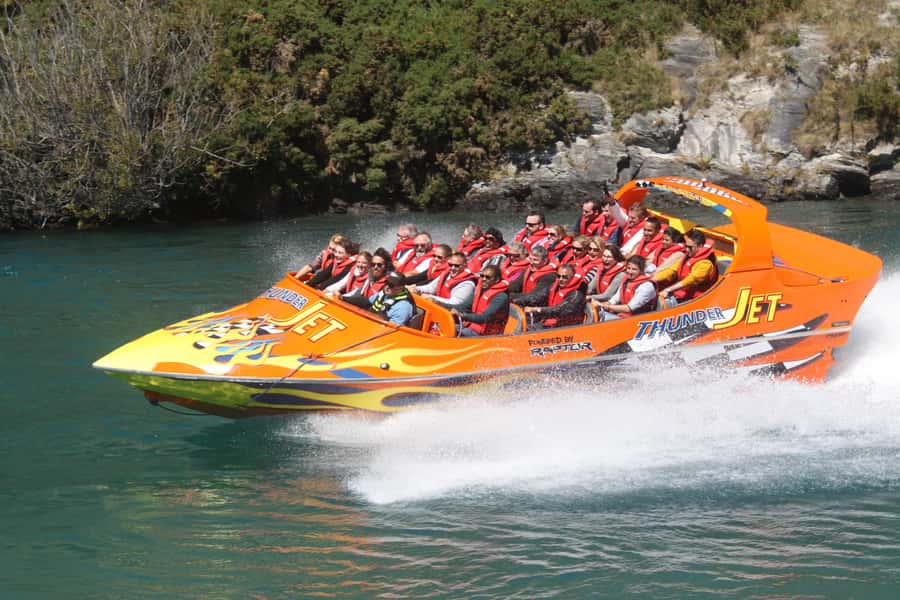 Queenstown: Jet Boat Adventure with Thunder Jet - Choosing 30 minutes vs a full hour