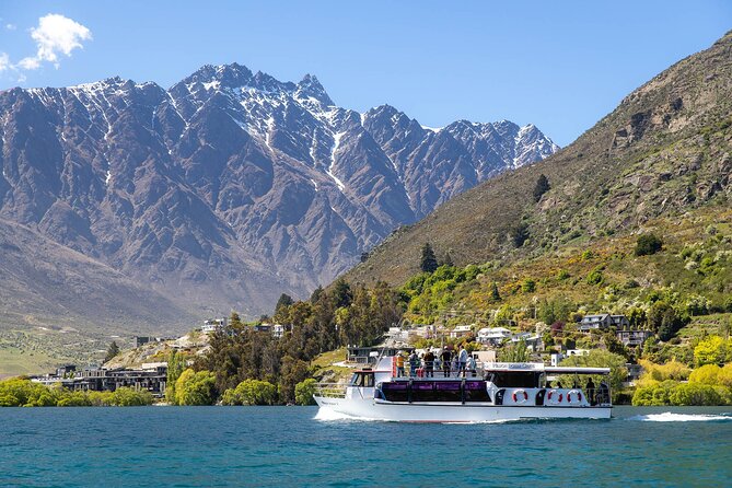 Queenstown: Lake Wakatipu Scenic Cruise (90 Minutes) - Queenstown Bay to the End of Lake Wakatipu: The Real Vibe