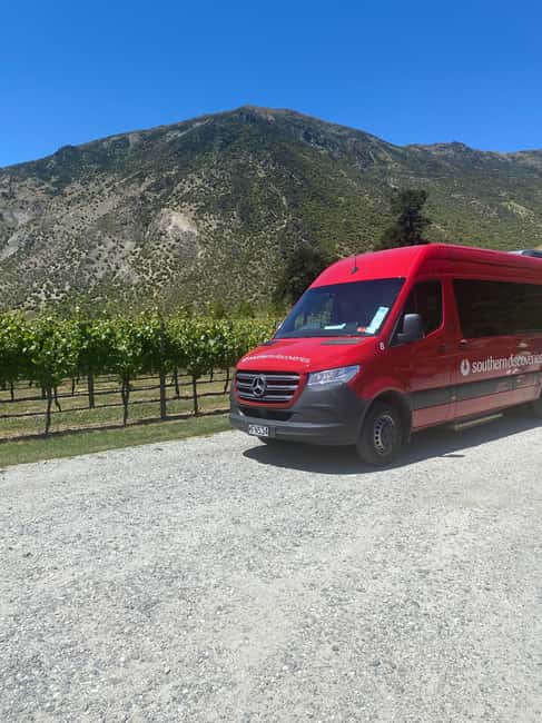 Queenstown: Premium Wine Tasting Tour - Practical tips for a smooth day of 20+ tastings